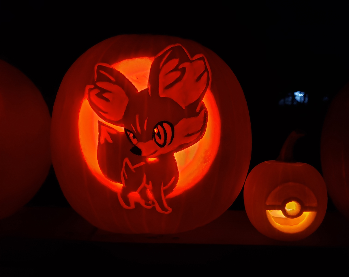 Fennekin pumpkin carving!
